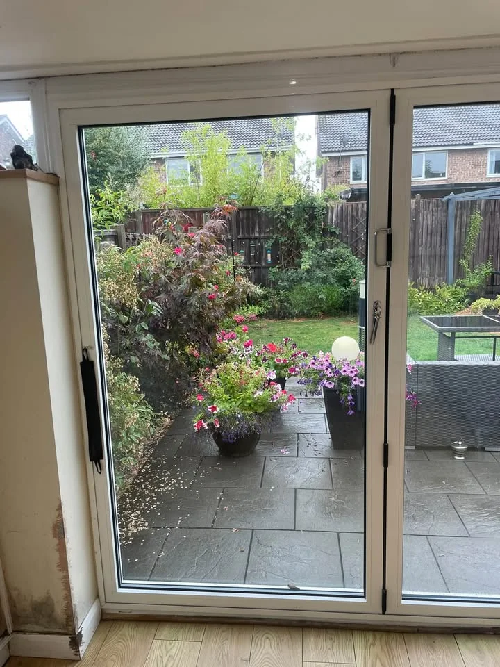 Double Glazed Unit Replacement in Bi-fold Door